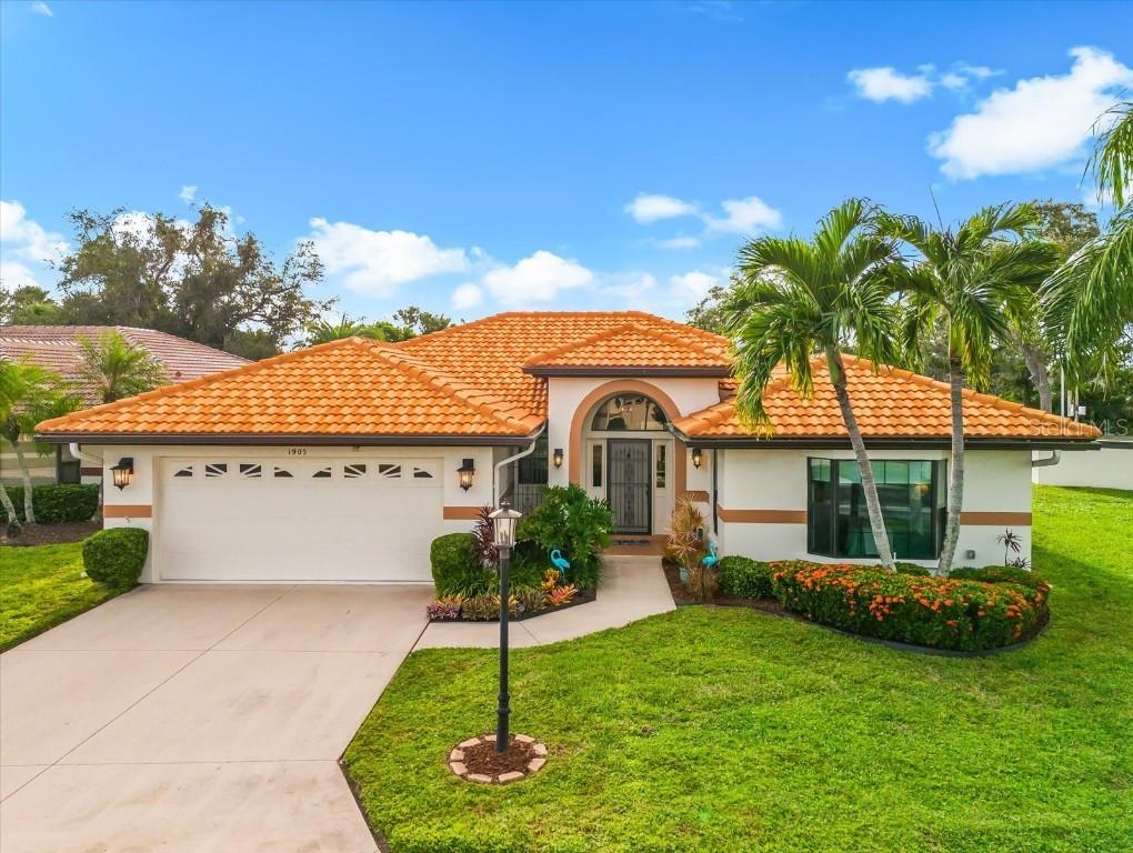 1905 Tradewinds Cir., Venice, FL 34293