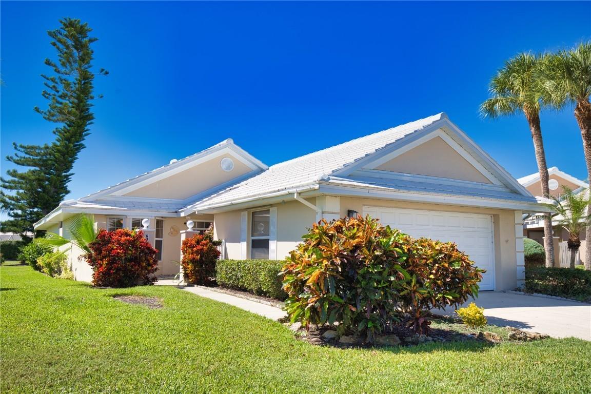698 Harrington Lake Dr. #9, Venice, FL 34293