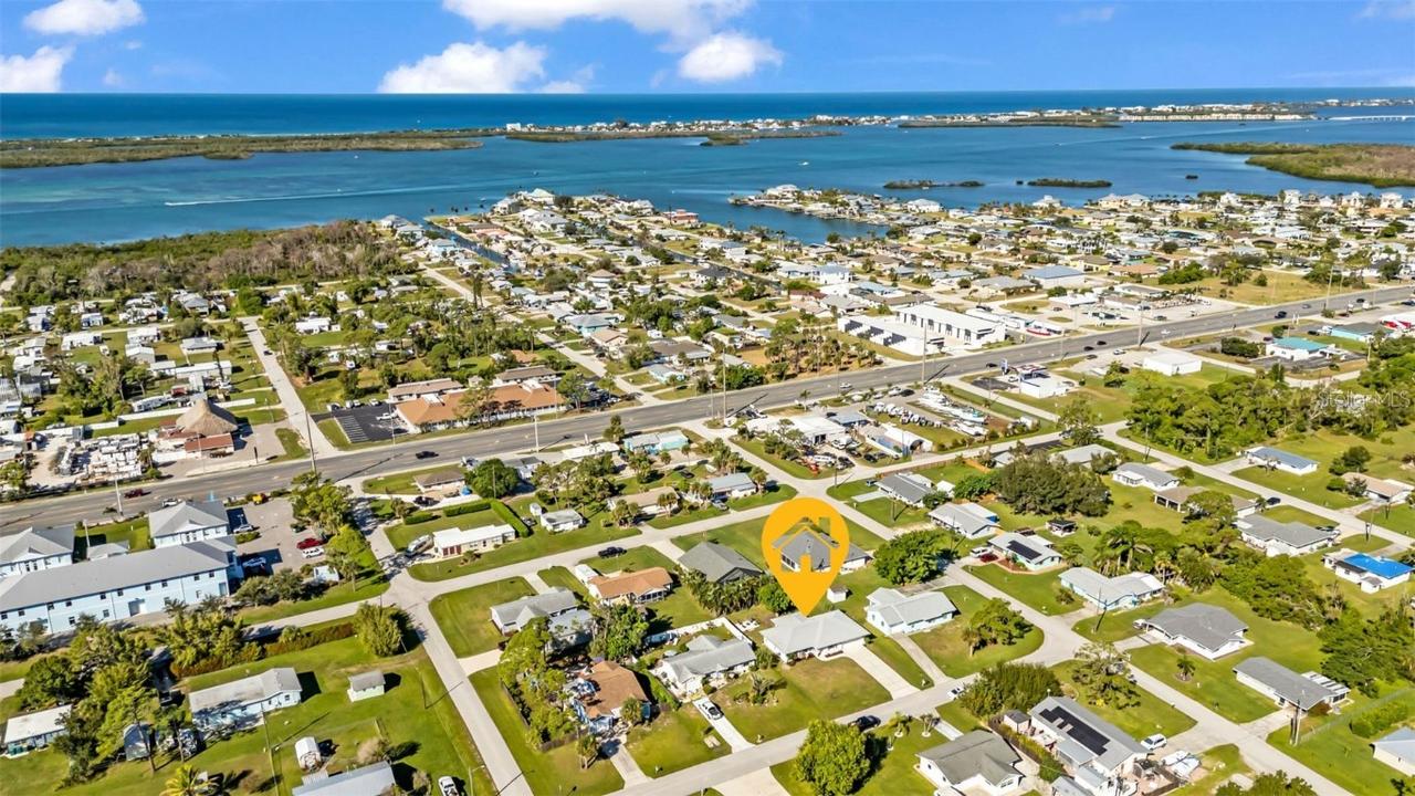 2810 9th St., Englewood, FL 34224