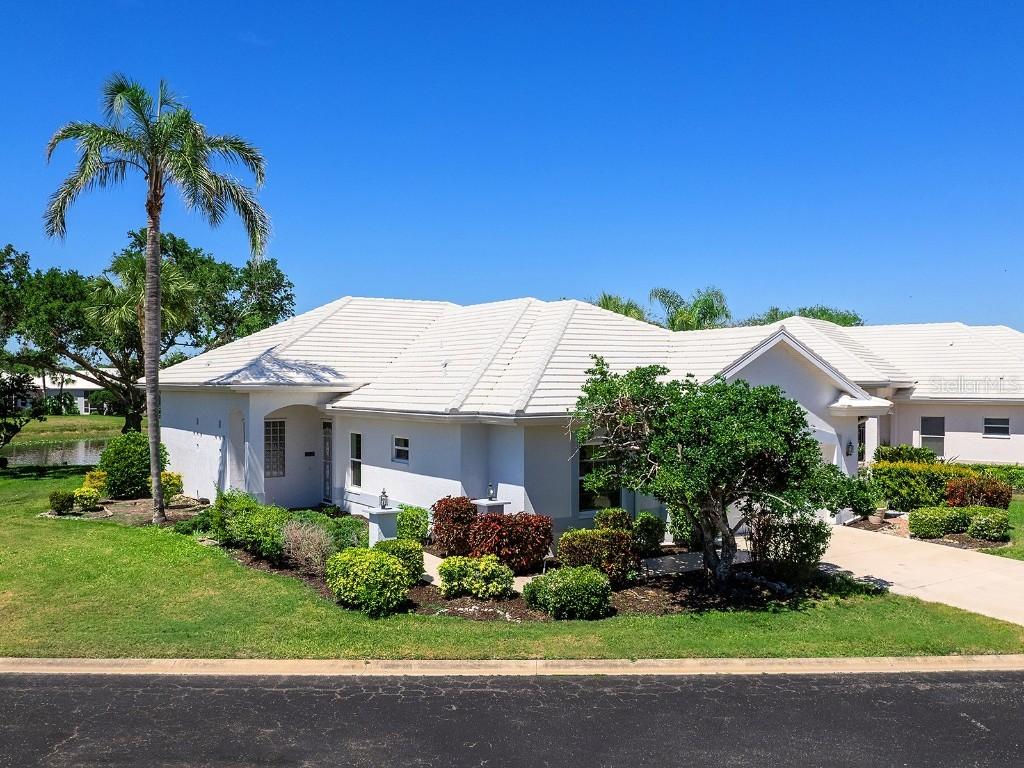 643 Crossfield Cir. #13, Venice, FL 34293