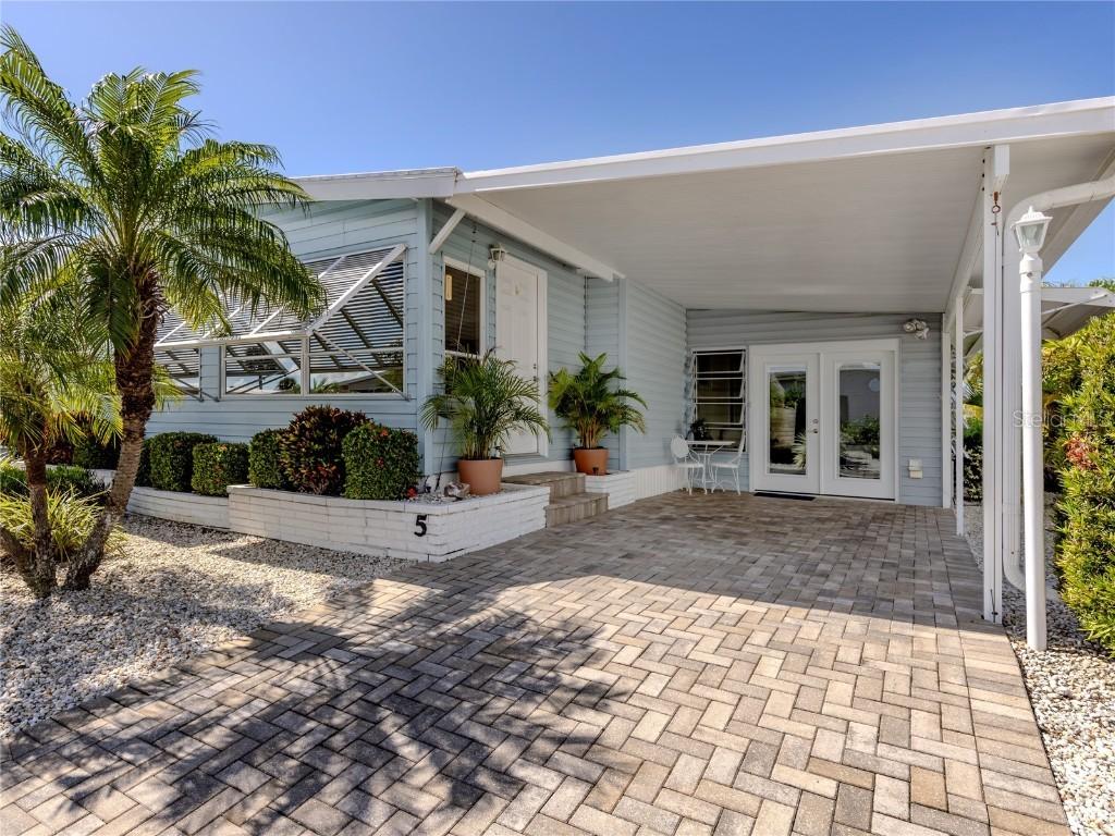 5 N Esplanade St., Englewood, FL 34223