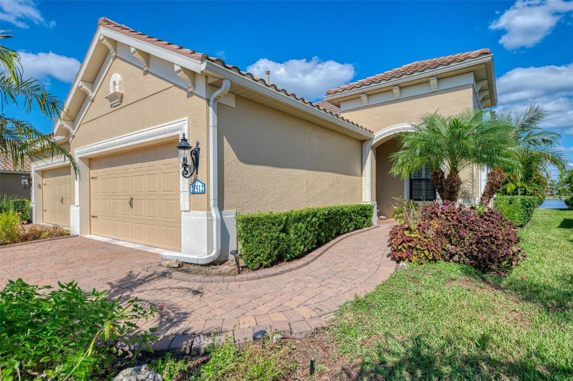 11512 Okaloosa Dr., Venice, FL 34293