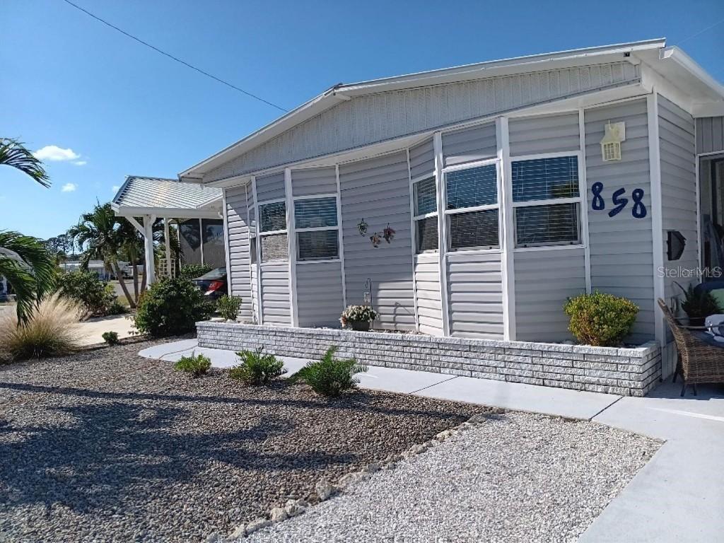 858 S Green Cir., Venice, FL 34285