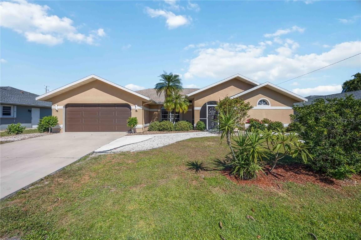 23454 Rocket Ave., Port Charlotte, FL 33954