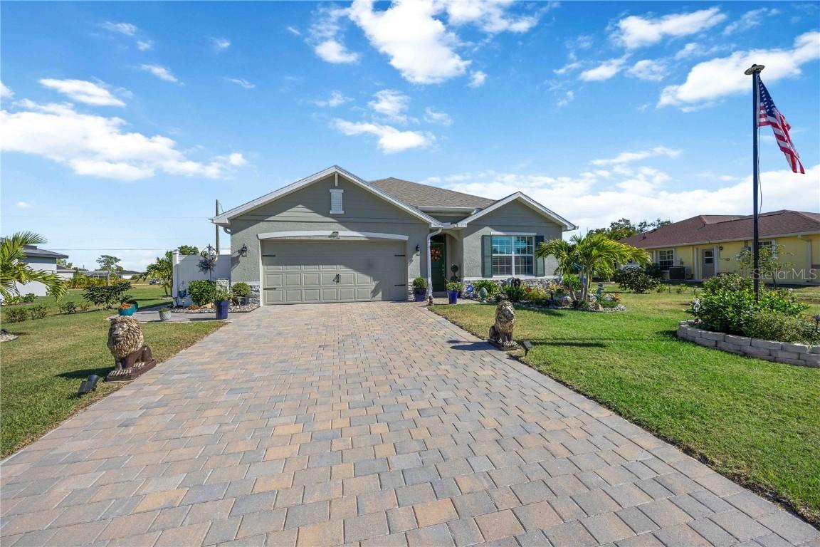 25266 Estrada Cir., Punta Gorda, FL 33955