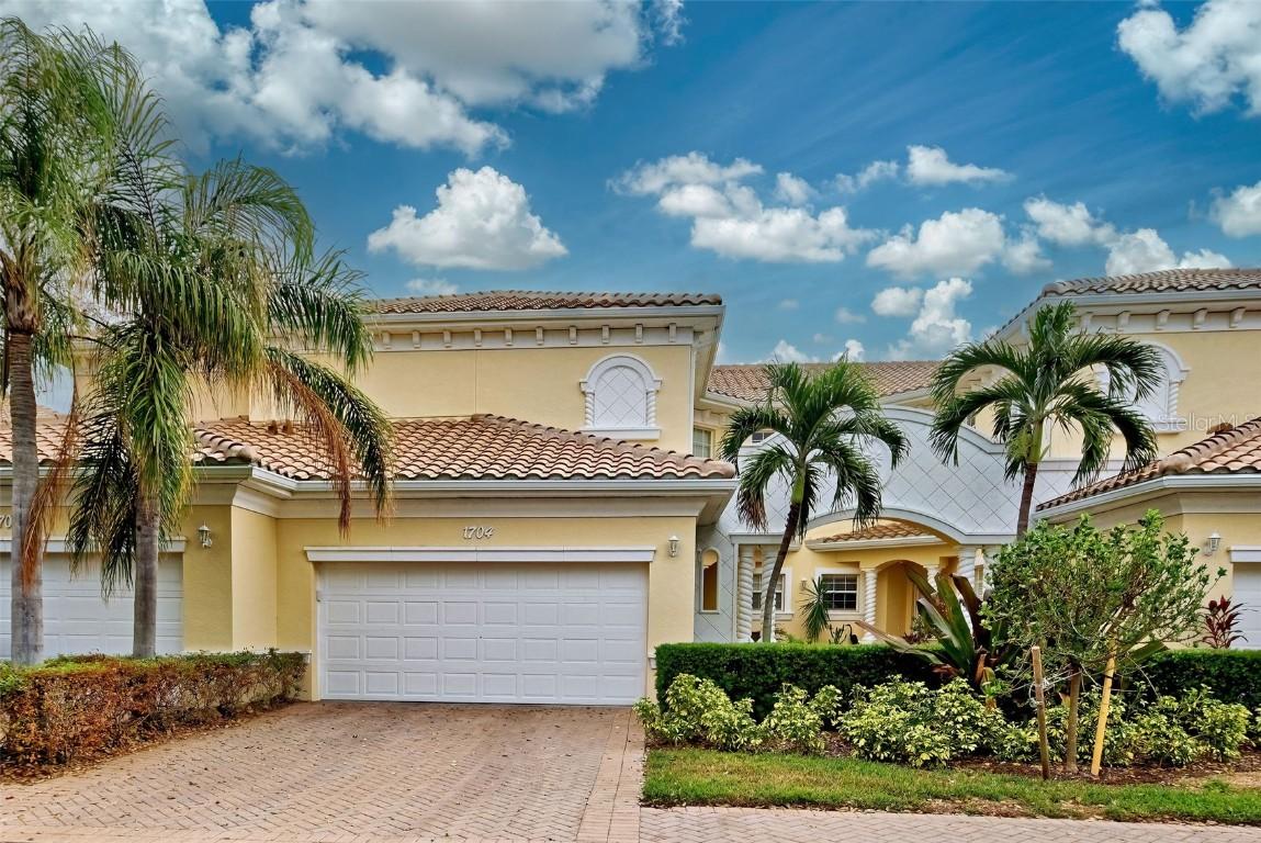 1704 Triano Cir., Venice, FL 34292