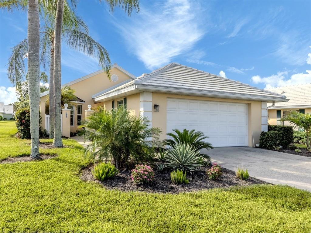 761 Harrington Lake Dr. #61, Venice, FL 34293