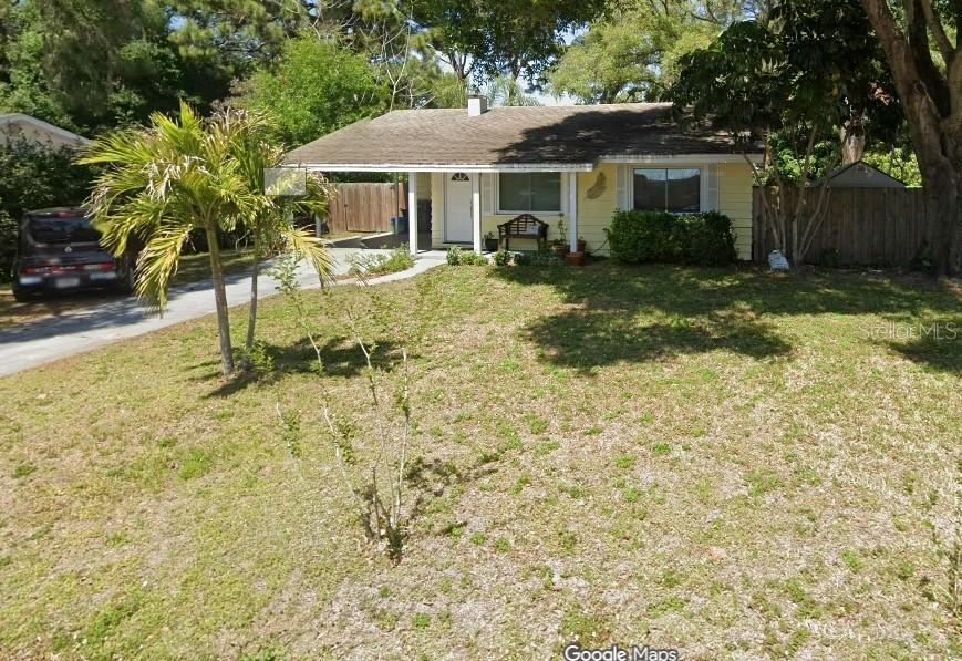 2349 Hyde Park St., Sarasota, FL 34239