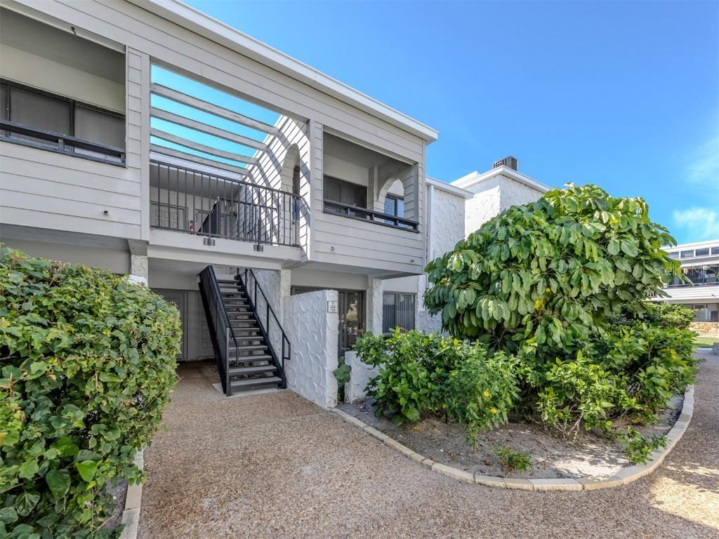 1555 Tarpon Center Dr. #132, Venice, FL 34285