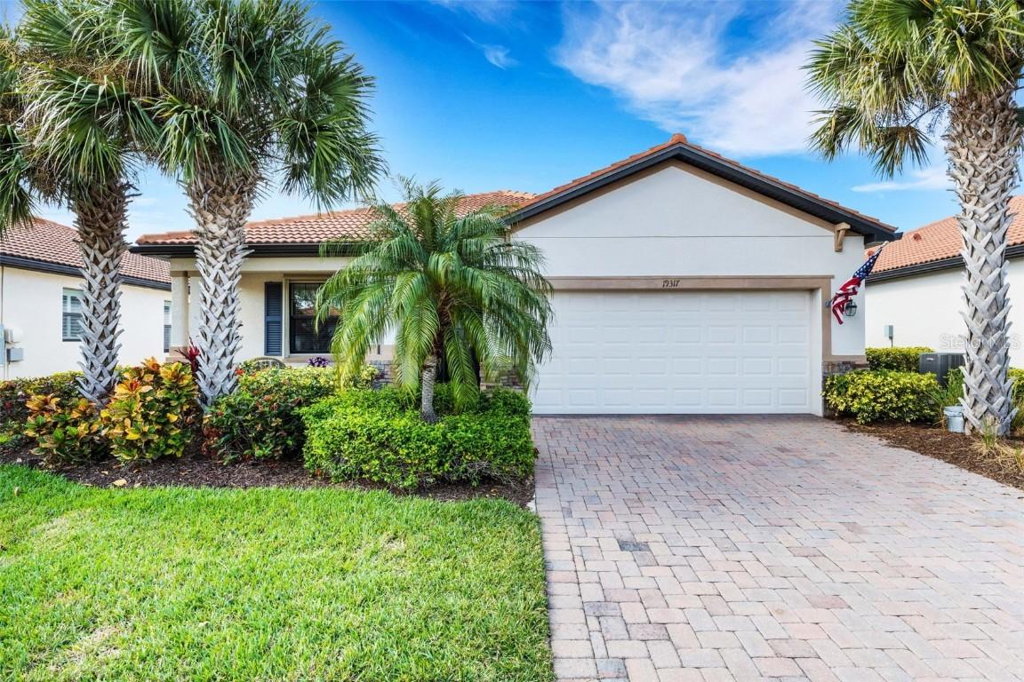 19317 Nearpoint Dr., Venice, FL 34292