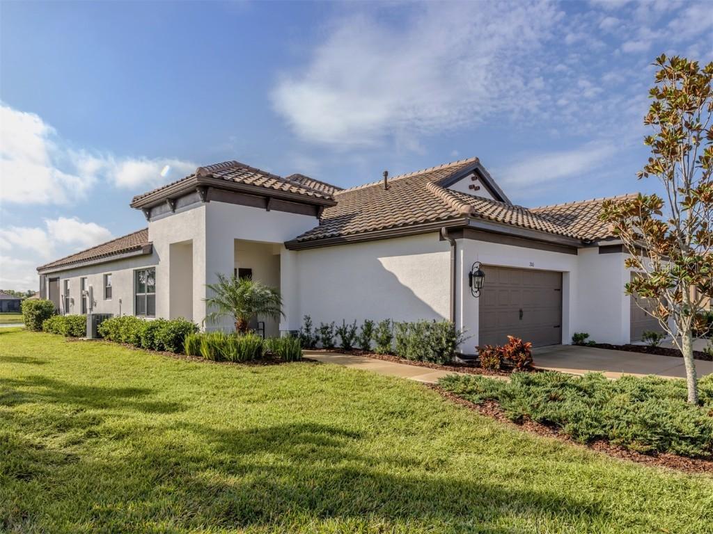 200 Tracino Ter., North Venice, FL 34275