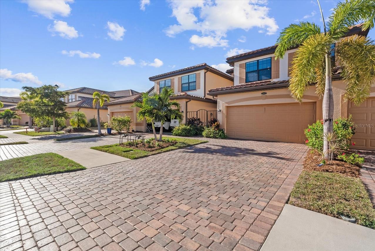 20080 Ragazza Cir. #202, Venice, FL 34293