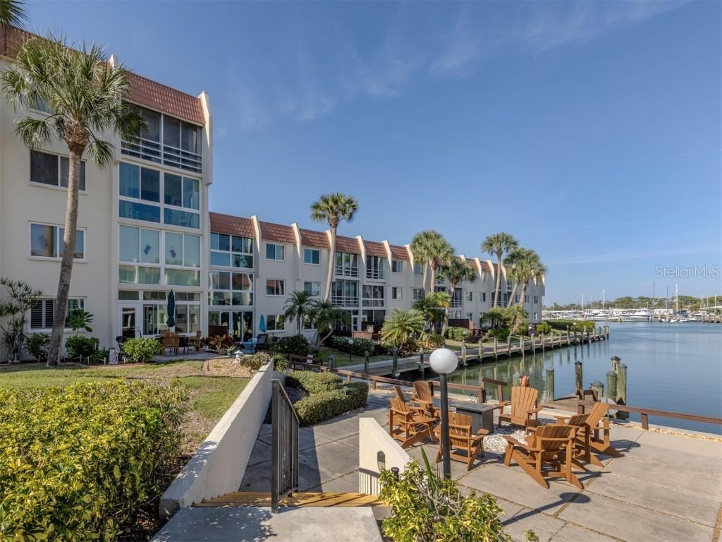 230 Santa Maria St. #330, Venice, FL 34285