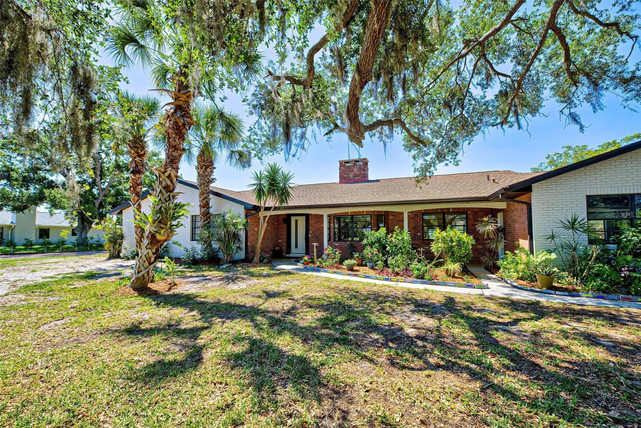 1061 Owl Dr., Englewood, FL 34223