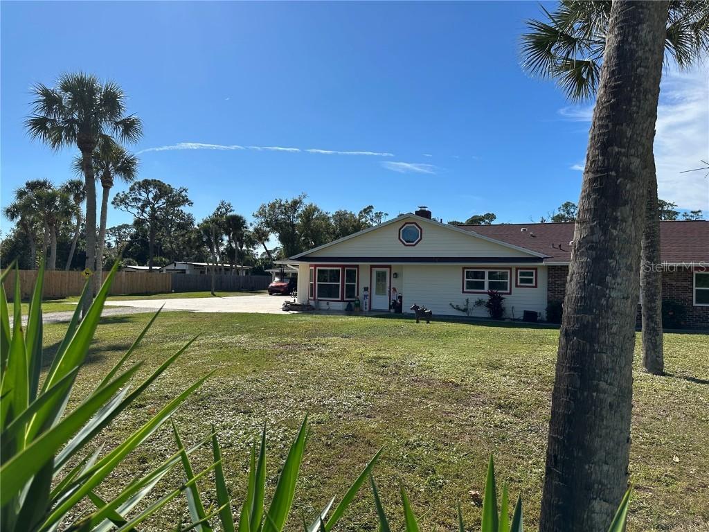 1181 Larchmont Dr., Englewood, FL 34223