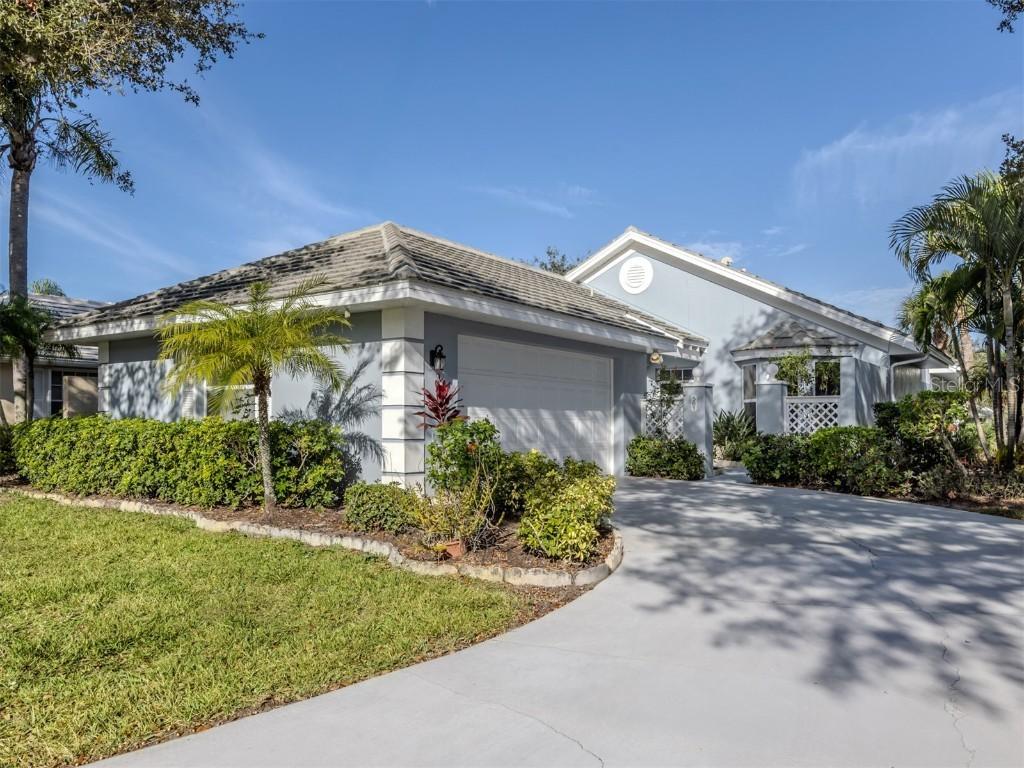 561 Clubside Circle #58, Venice, FL 34293