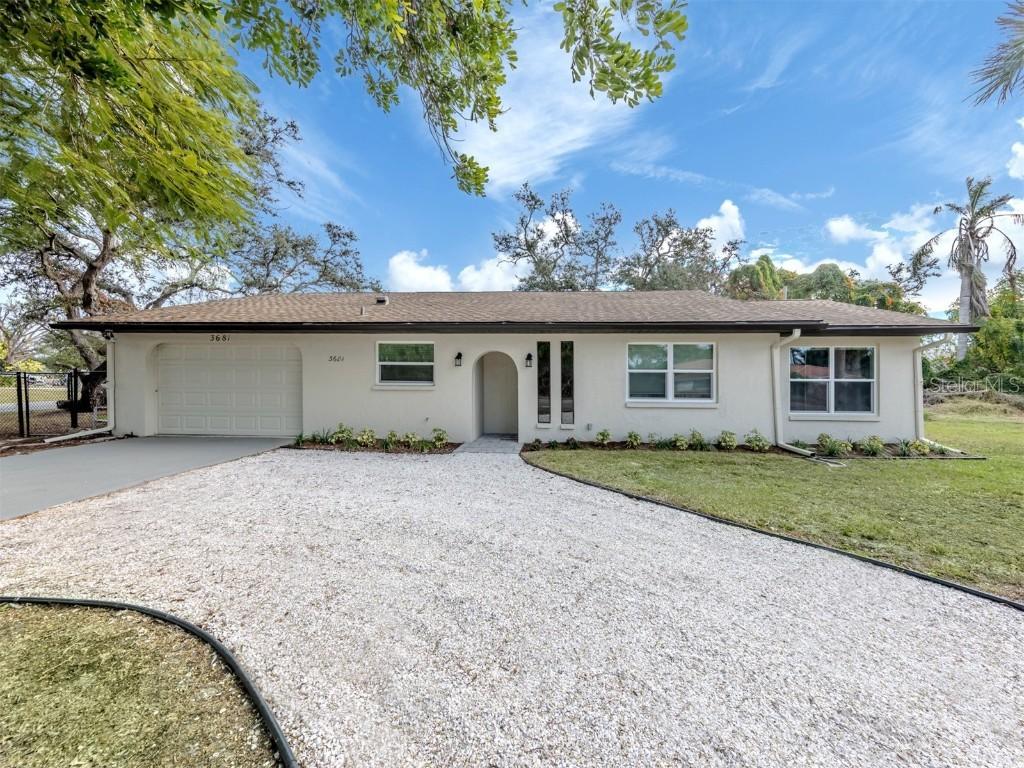 3681 Shamrock Dr., Venice, FL 34293