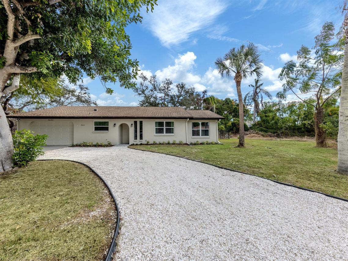 3681 Shamrock Dr., Venice, FL 34293
