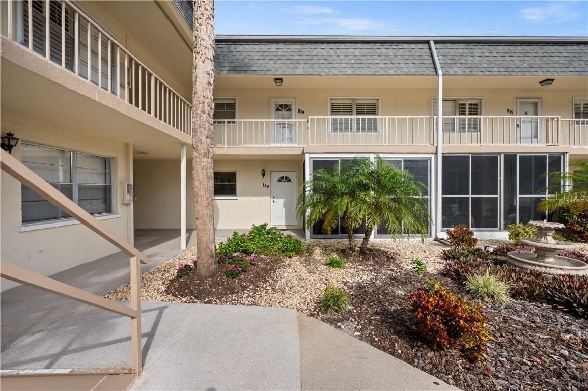 528 Barcelona Ave. #114, Venice, FL 34285