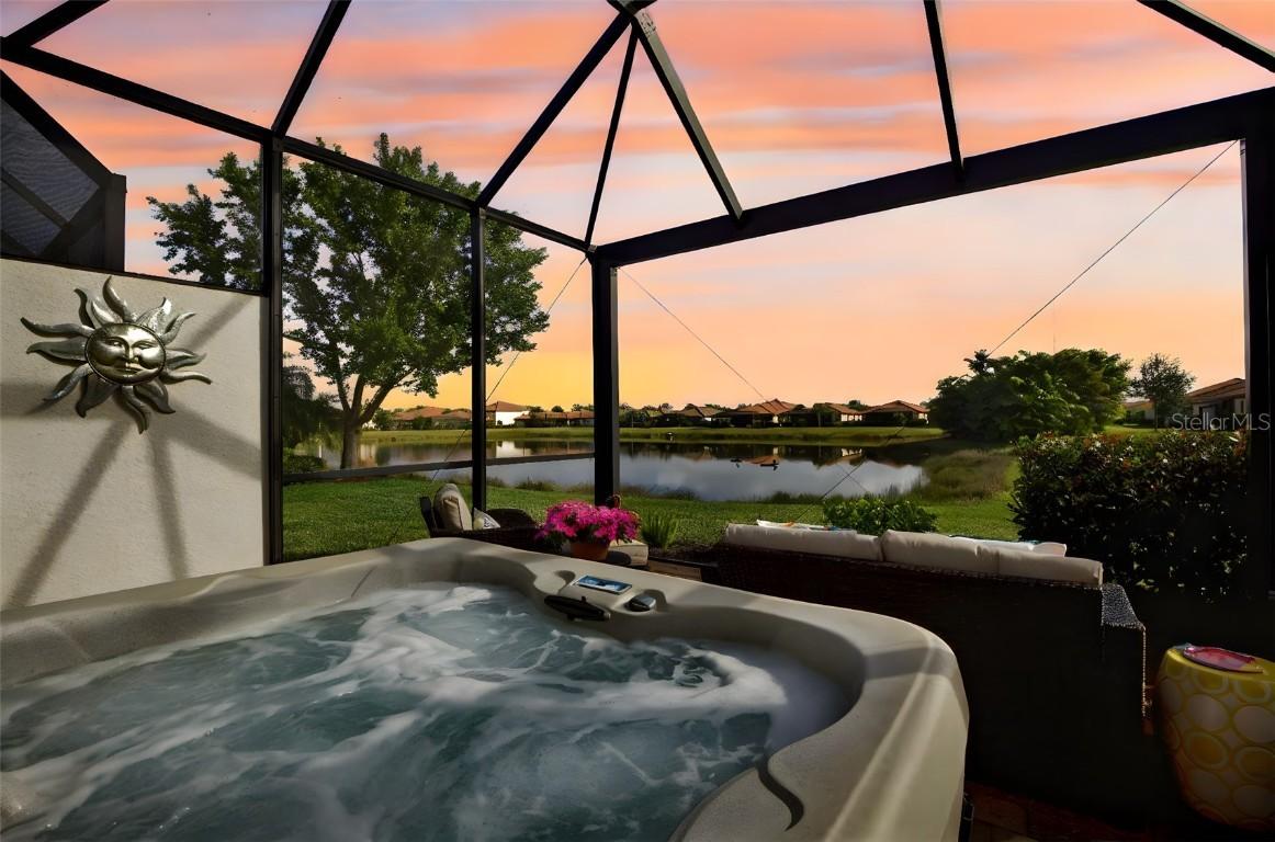 19396 Nearpoint Dr., Venice, FL 34292