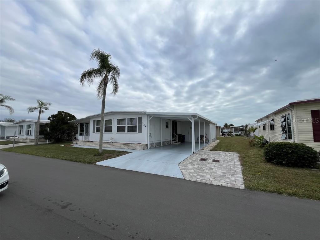 524 Vasto Dr., Venice, FL 34285