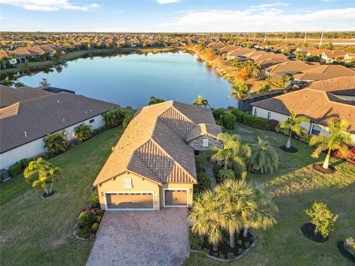 26777 Weiskopf Dr., Englewood, FL 34223