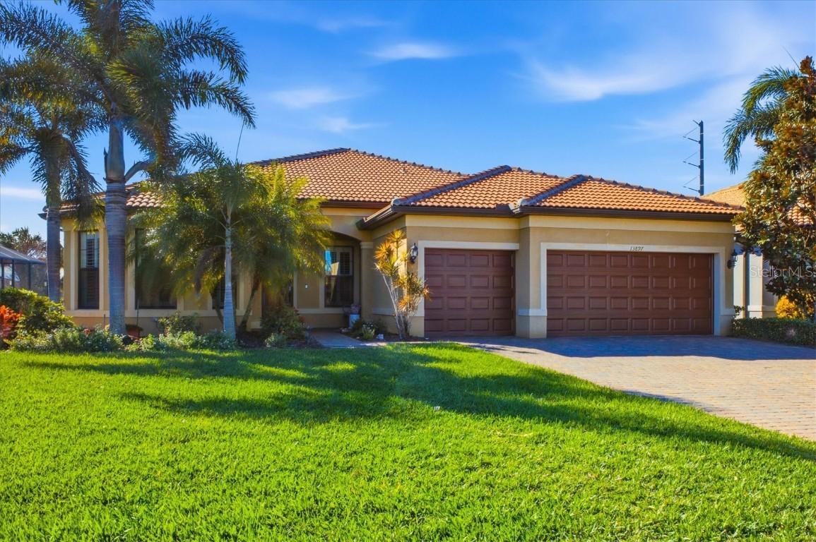 13897 Umbria St., Venice, FL 34293