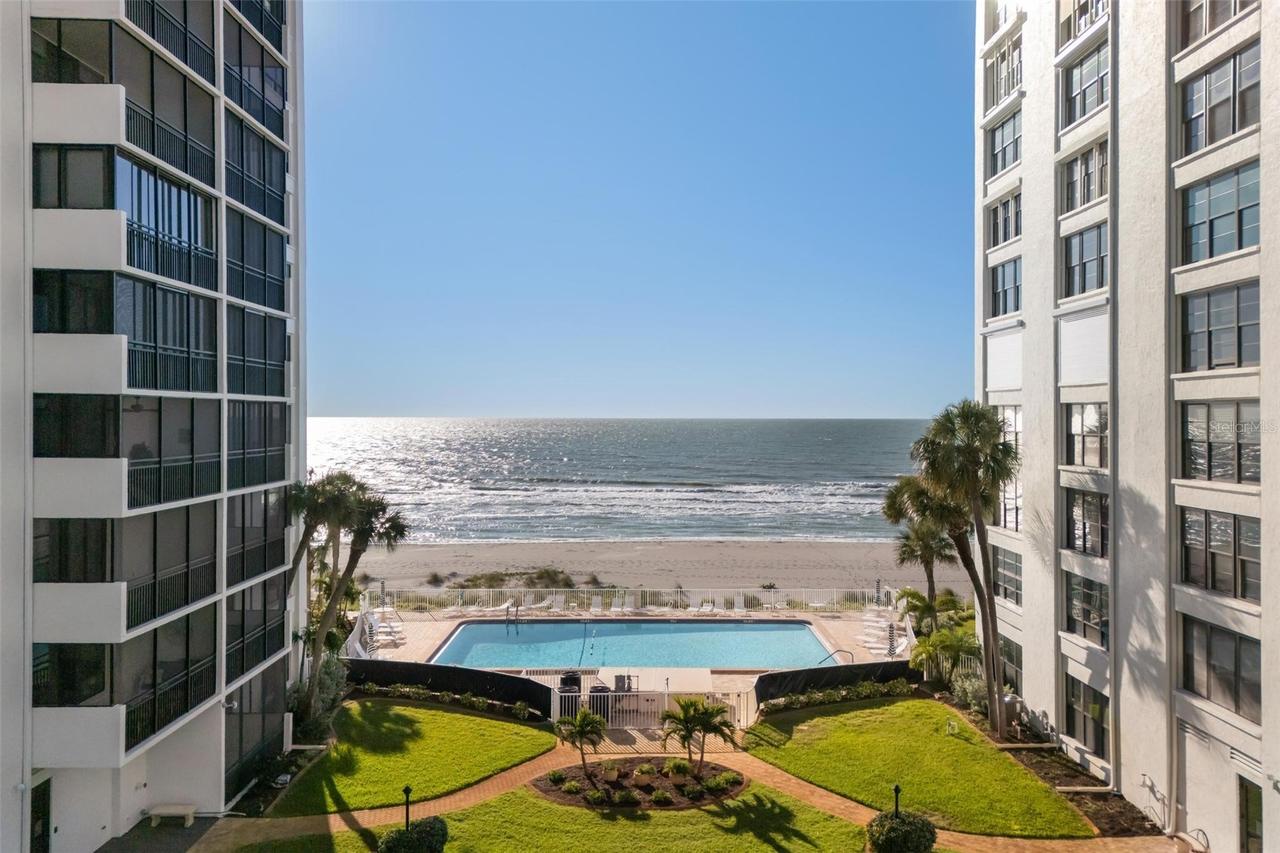 627 Alhambra Rd. #604, Venice, FL 34285