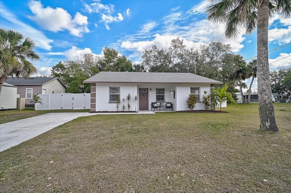 2832 N Osprey Ave., Sarasota, FL 34234
