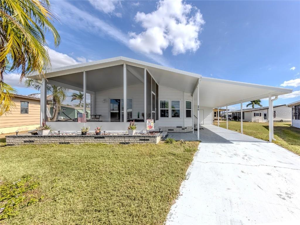 270 Captains Ct., North Port, FL 34287