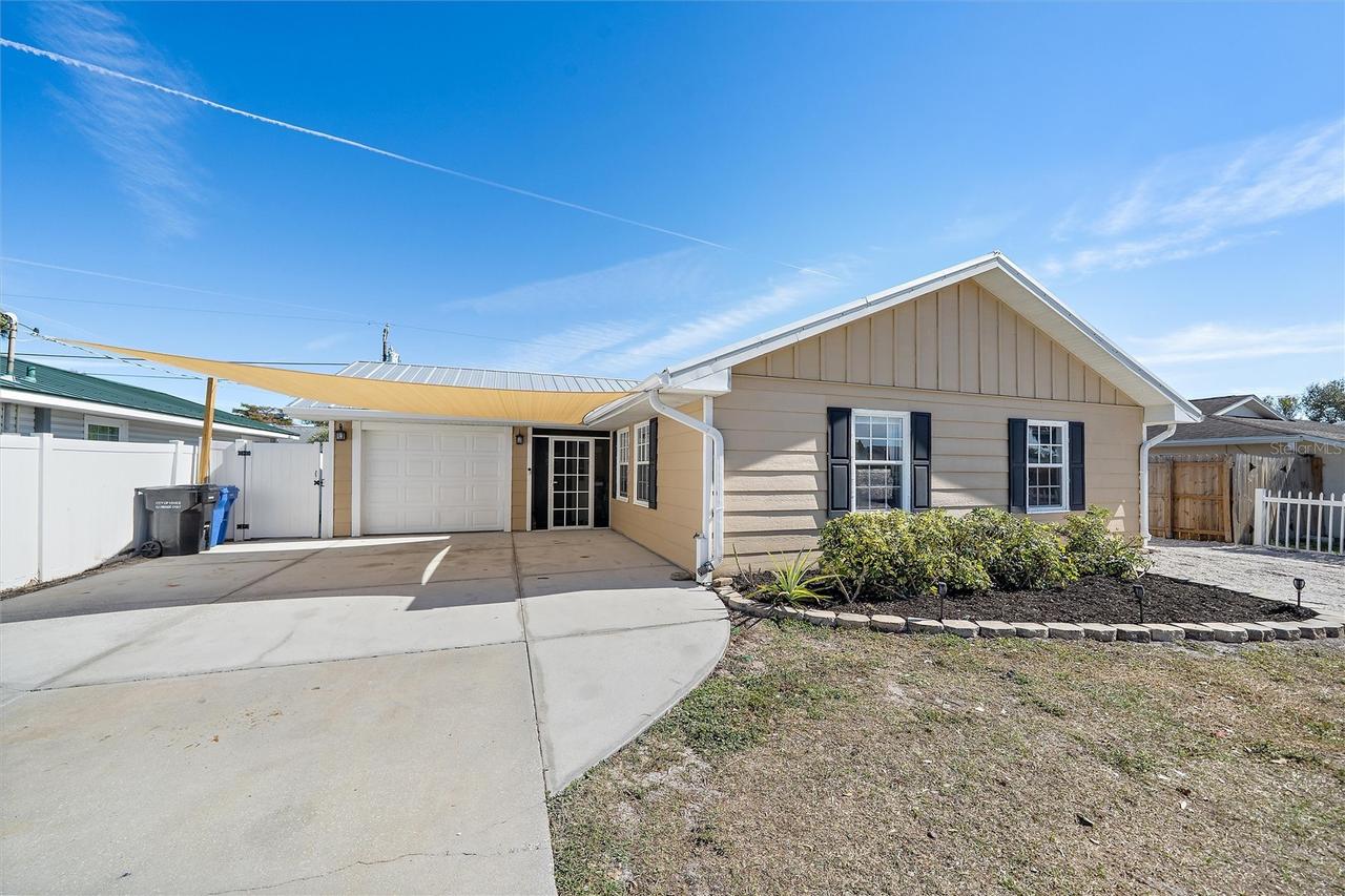 1056 Hope St., Venice, FL 34285