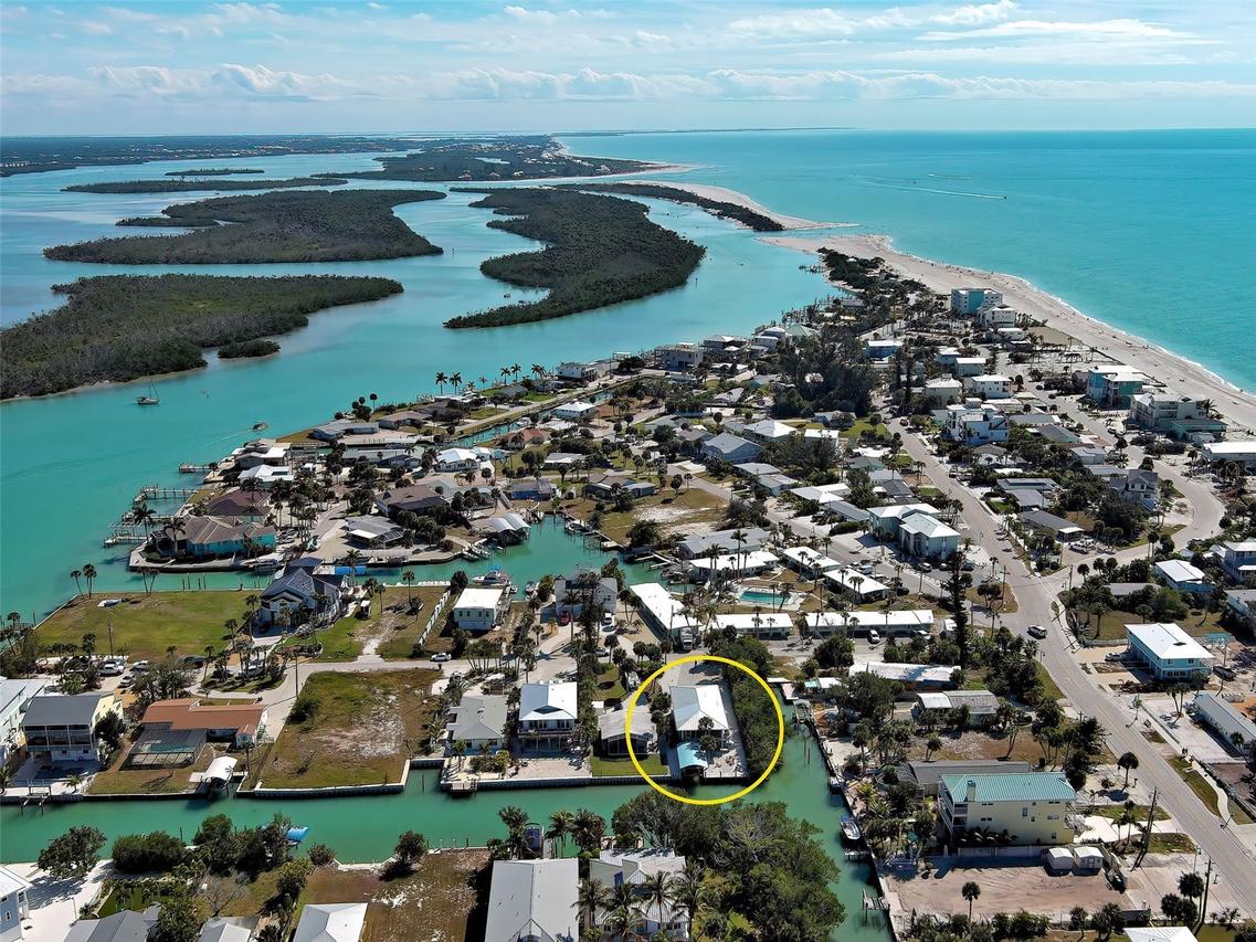 120 Mockingbird Ln., Englewood, FL 34223