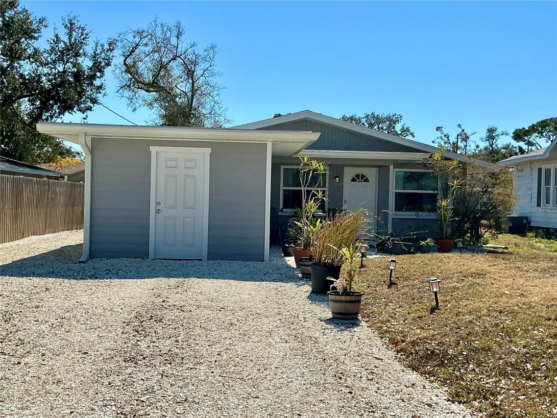 3020 Hawthorne St., Sarasota, FL 34239