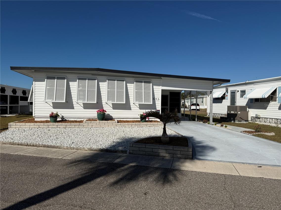 641 Delphinium Dr., Venice, FL 34293