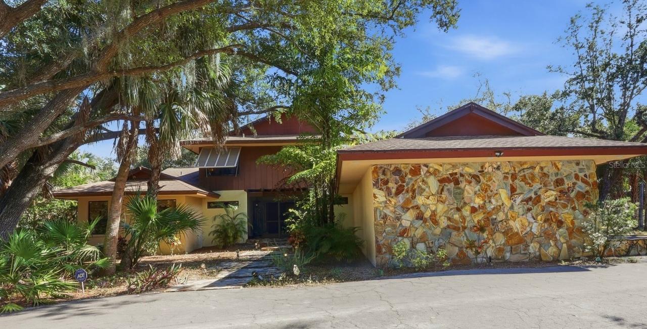 1066 Conover St., Port Charlotte, FL 33952