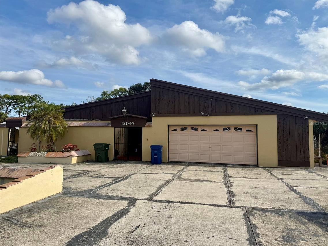 12047 De Leon Dr., North Port, FL 34287