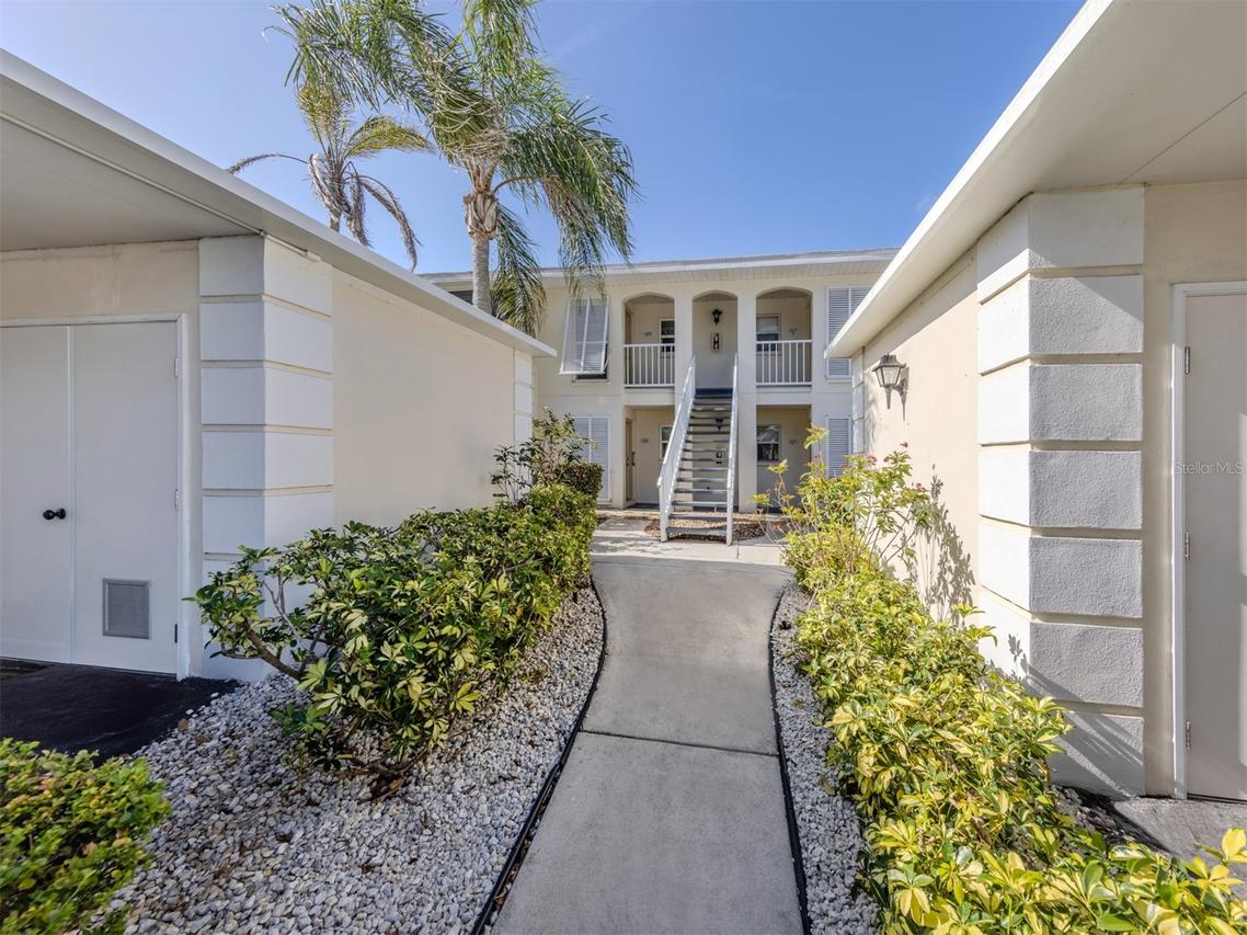 435 Cerromar Ln. #326, Venice, FL 34293