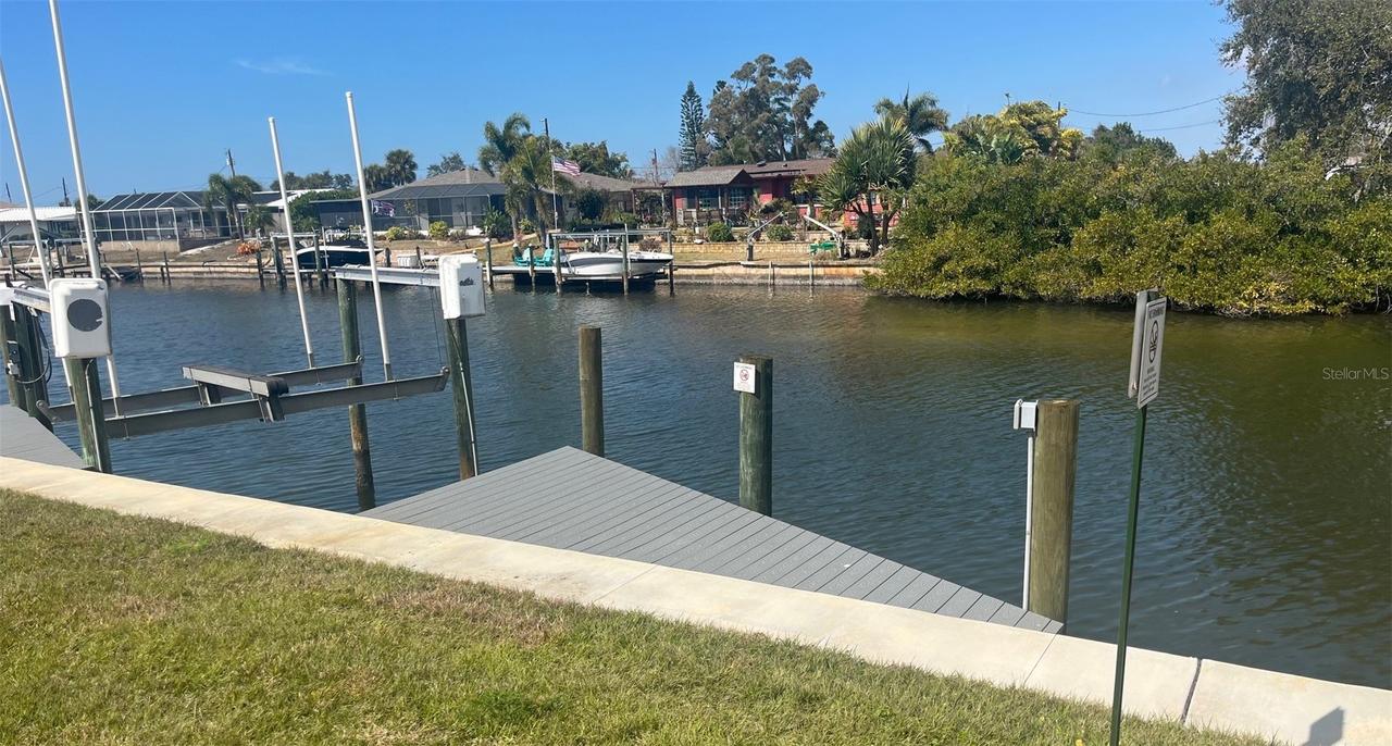 150 Englewood Isles Pkwy. #304, Englewood, FL 34223