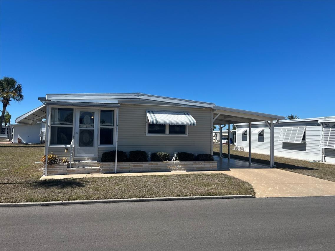 828 Trento, Venice, FL 34285