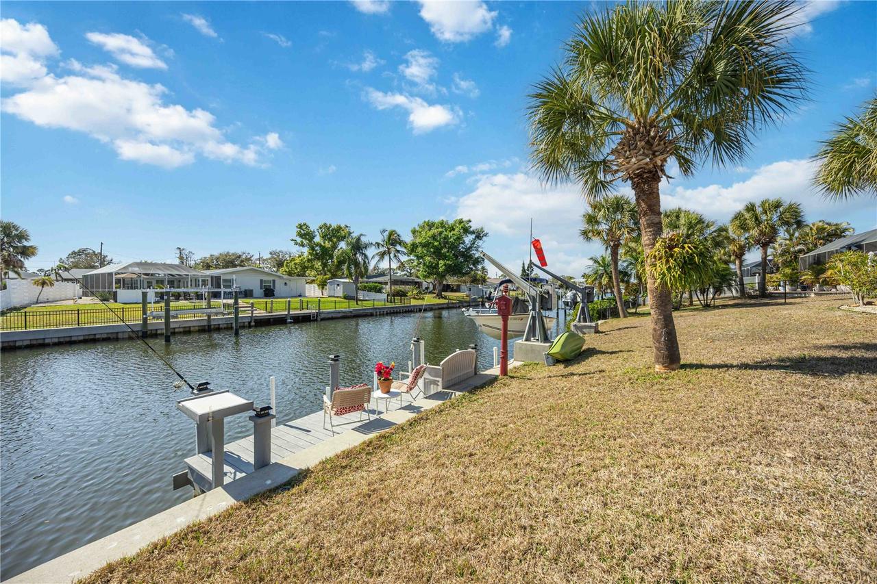 1940 Greenlawn Dr., Englewood, FL 34223