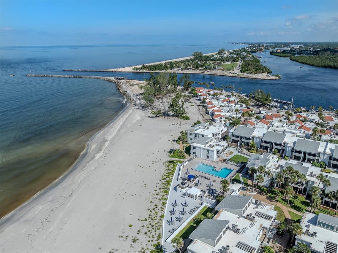 1555 Tarpon Center Dr. #242, Venice, FL 34285