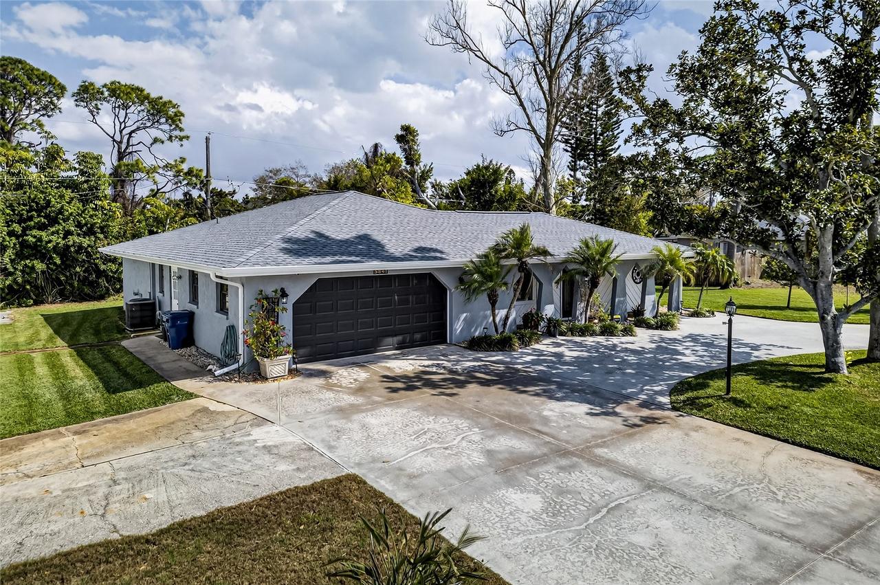 5841 Osprey Rd., Venice, FL 34293