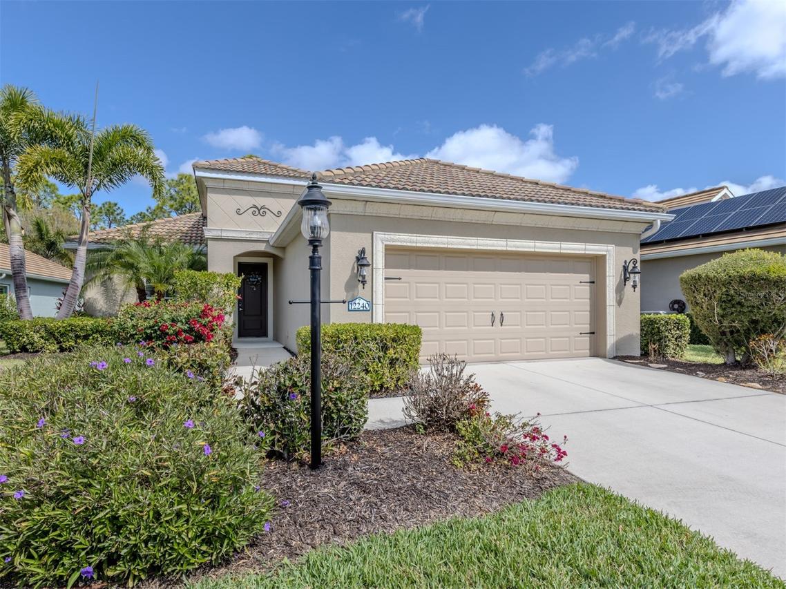 12240 Stuart Dr., Venice, FL 34293