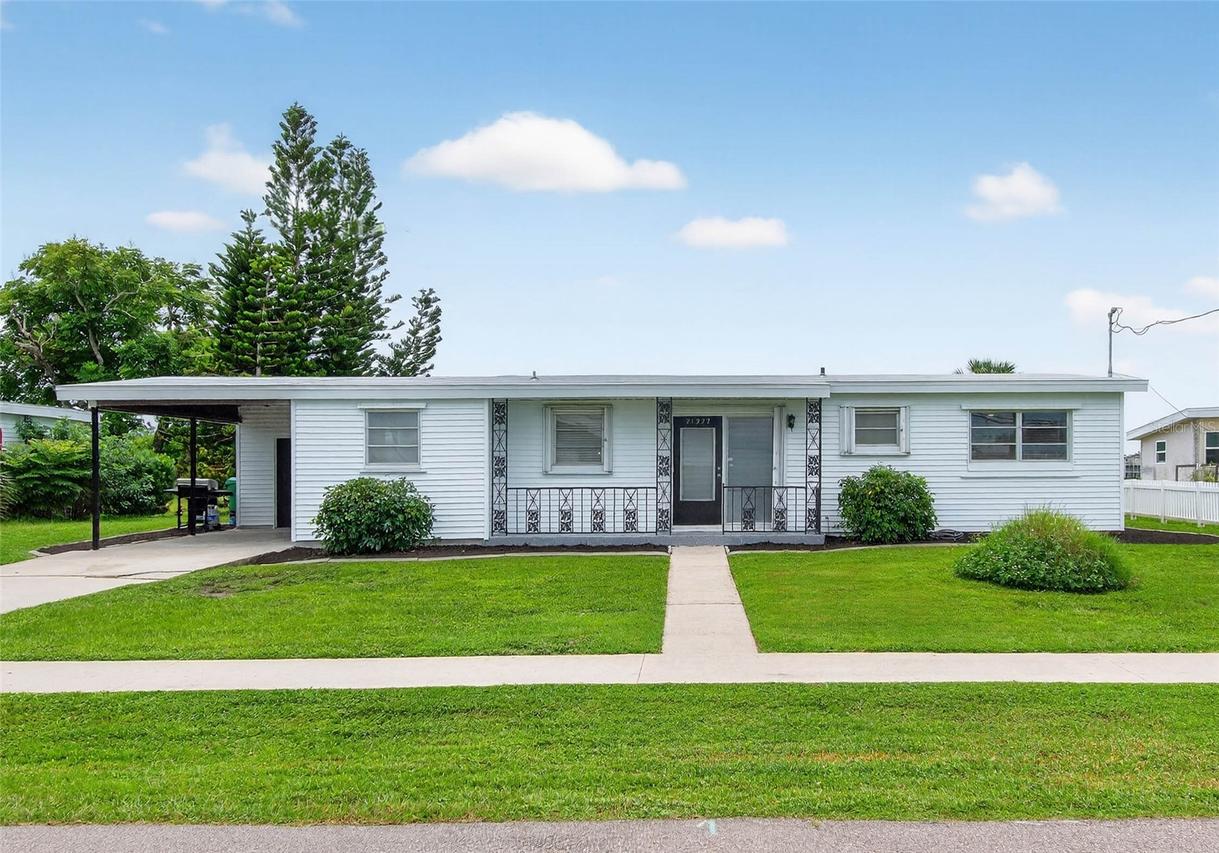 21227 Gladis Ave., Port Charlotte, FL 33952