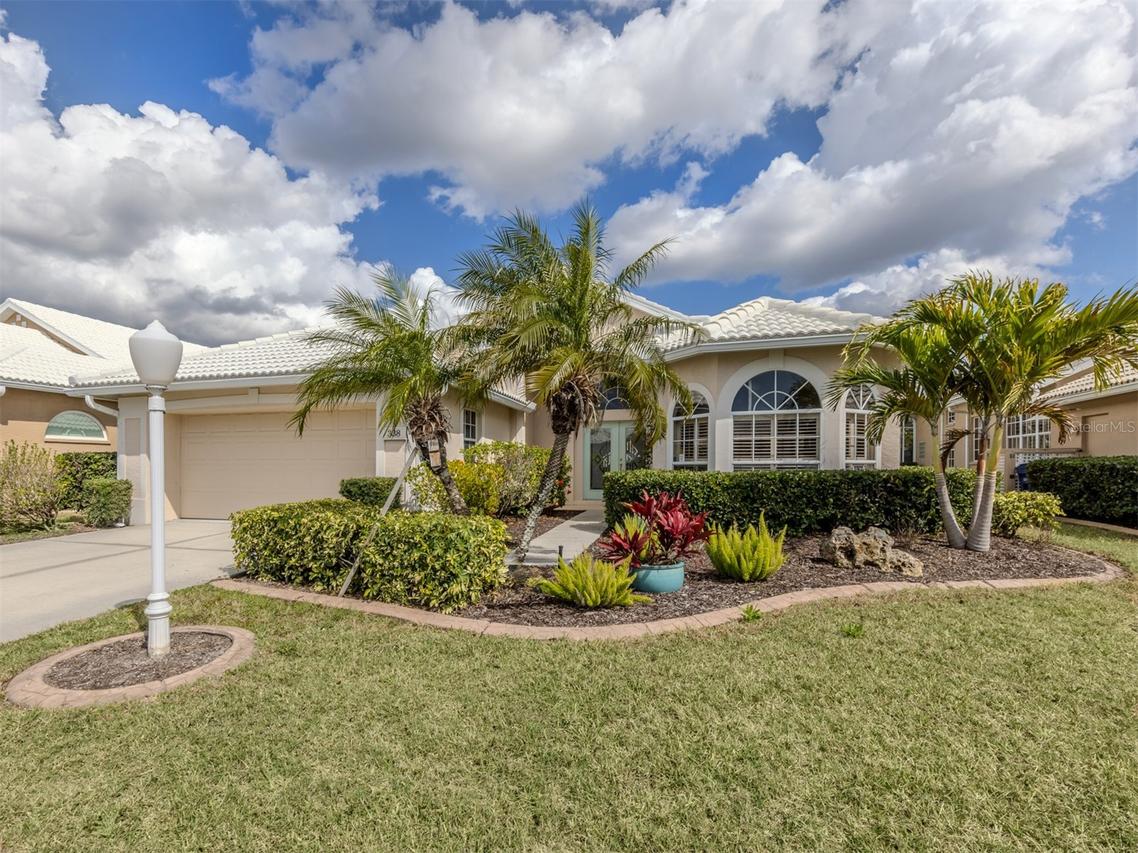 338 Saint George Ct. #11, Venice, FL 34293