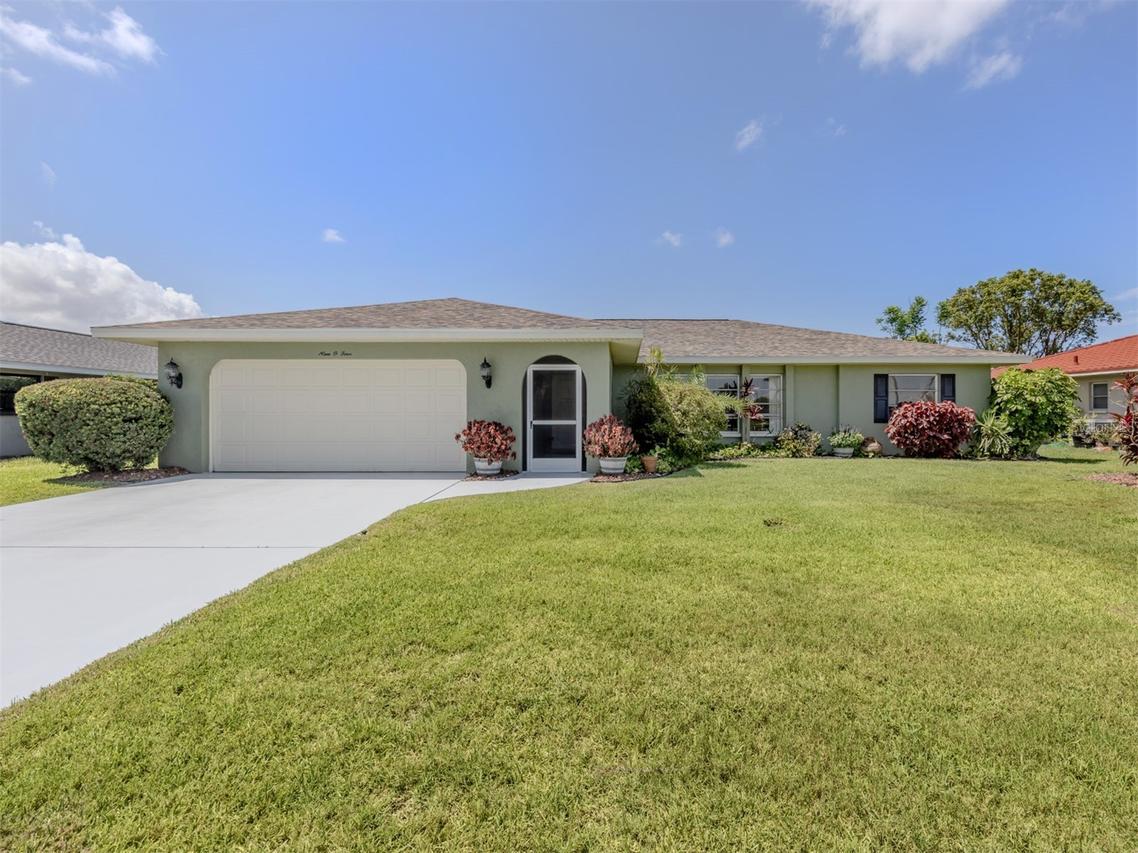 904 S Gondola Dr., Venice, FL 34293