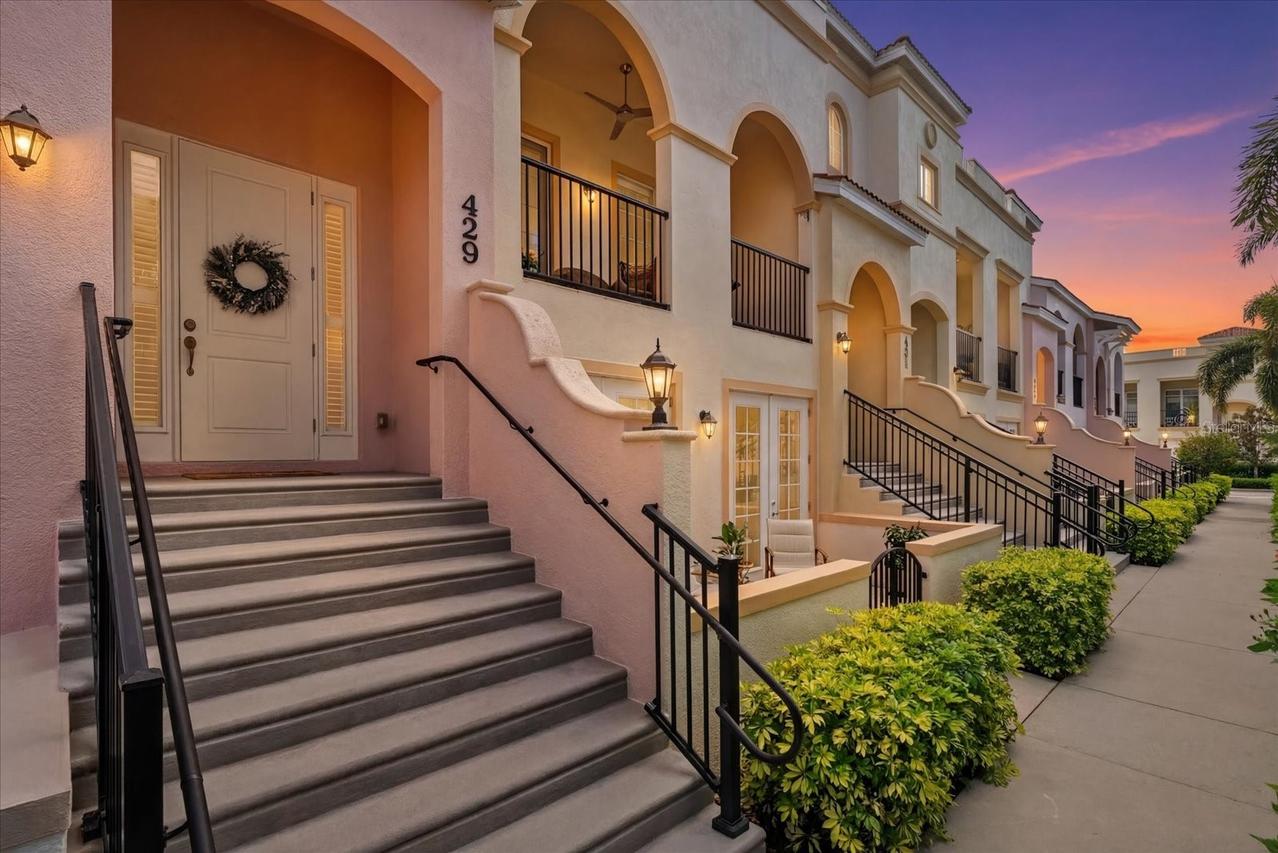 429 Nokomis Ave., Venice, FL 34285