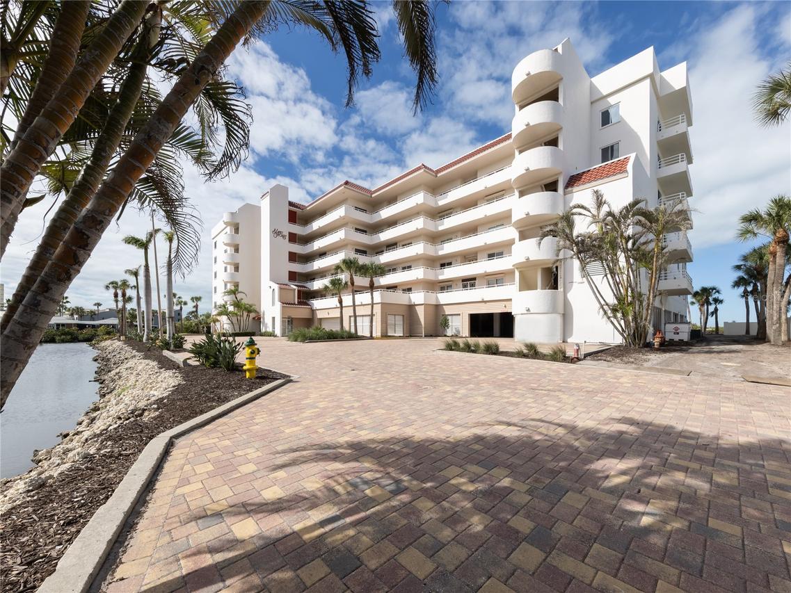 550 W Flamingo Dr. #301, Venice, FL 34285