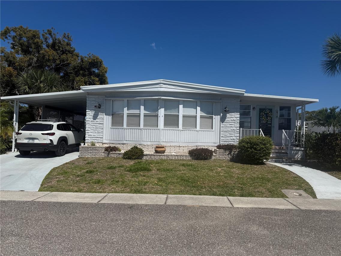 521 Lotus Blossom Dr., Venice, FL 34293