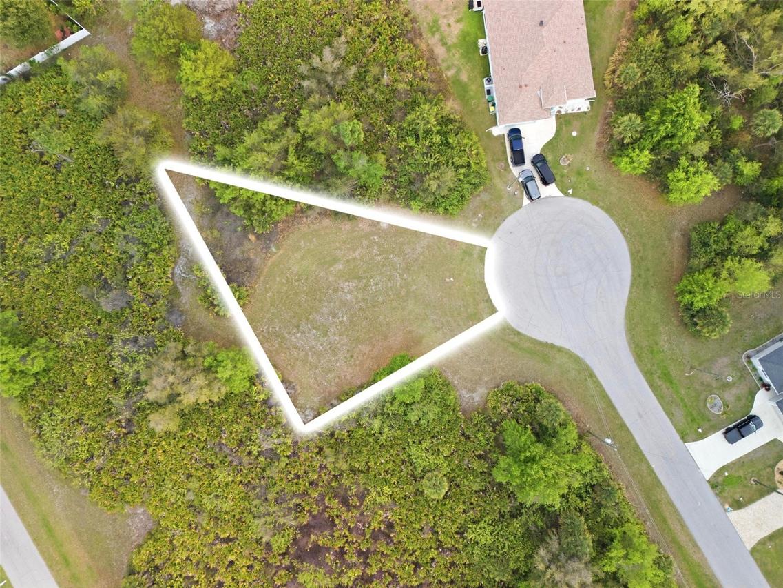 118 Delway Way, Rotonda West, FL 33947